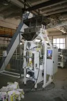 Фасовочно-упаковочная машина для сыпучих продуктов с цветным сенсорным дисплеем